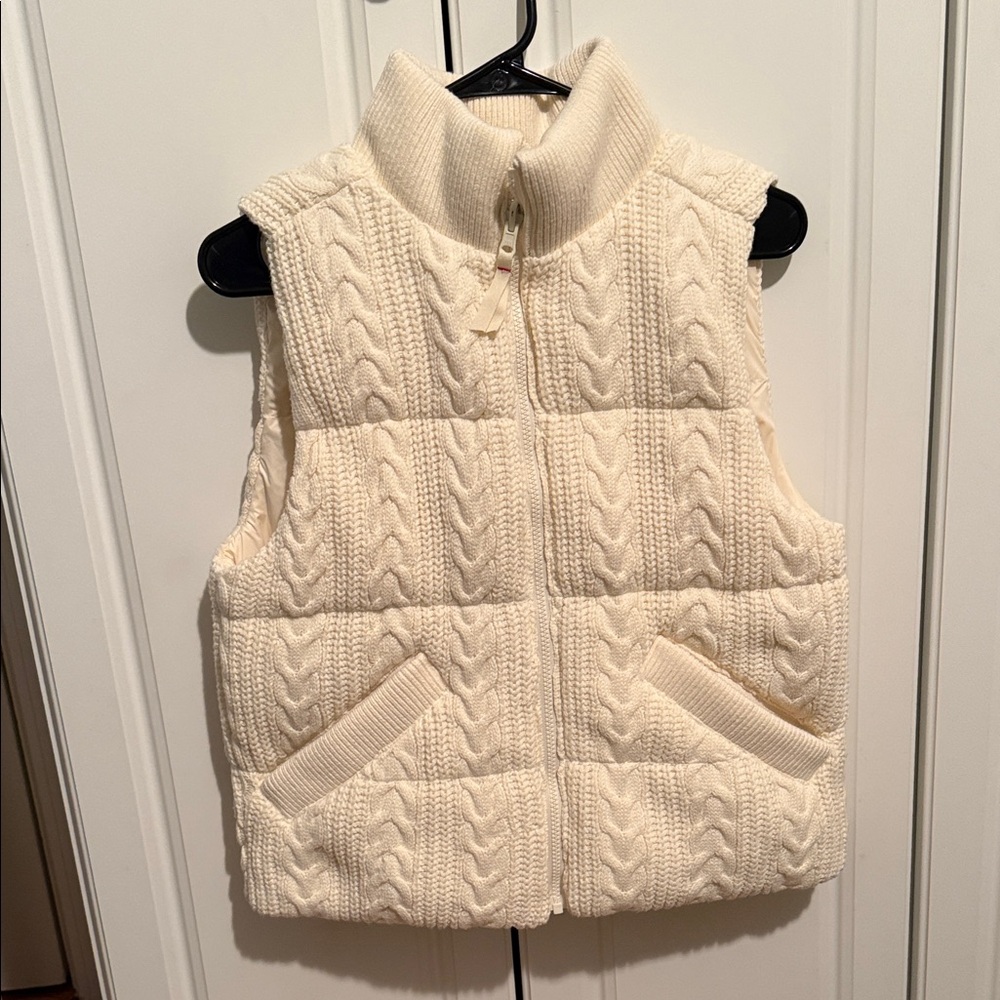Reversible Cream Cable Knit Puffer Vest